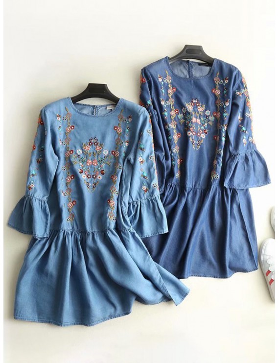 Denim Embroidery Long Pagoda Sleeve Casual Dresses