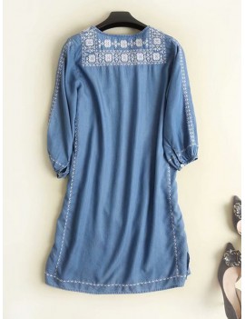 Denim Embroidery Half Sleeve V-neck Casual Dresses